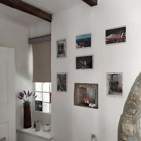 Hobbit House Apartament *