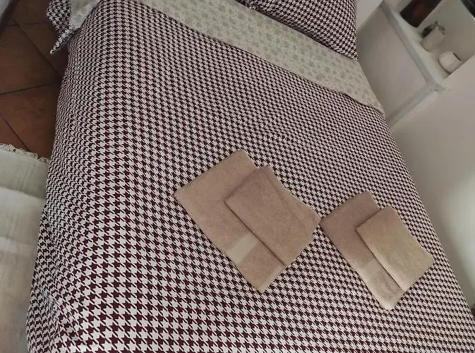 Hobbit House Apartament *